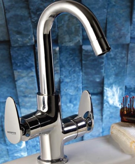 Centre Hole Basin Mixer